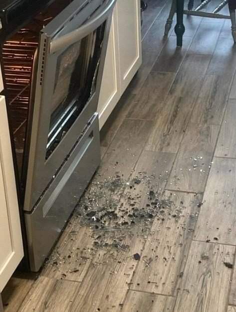 Why Do Oven Doors Shatter and How to Prevent It? – TRUTH HERE !